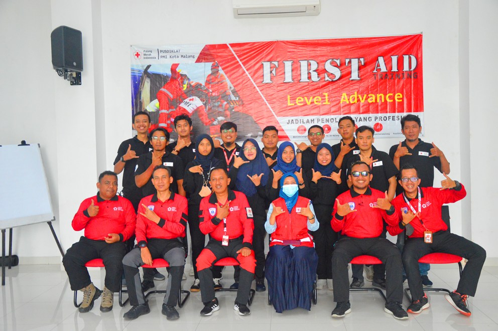 team diklat PMI PMR KSR relawan jayapura korps Red Cross Indonesia website